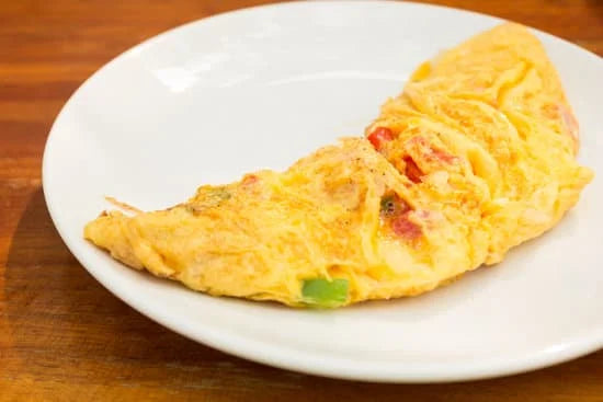 Omelette mit Pilzen zubereiten – Rezept einfach und schnell