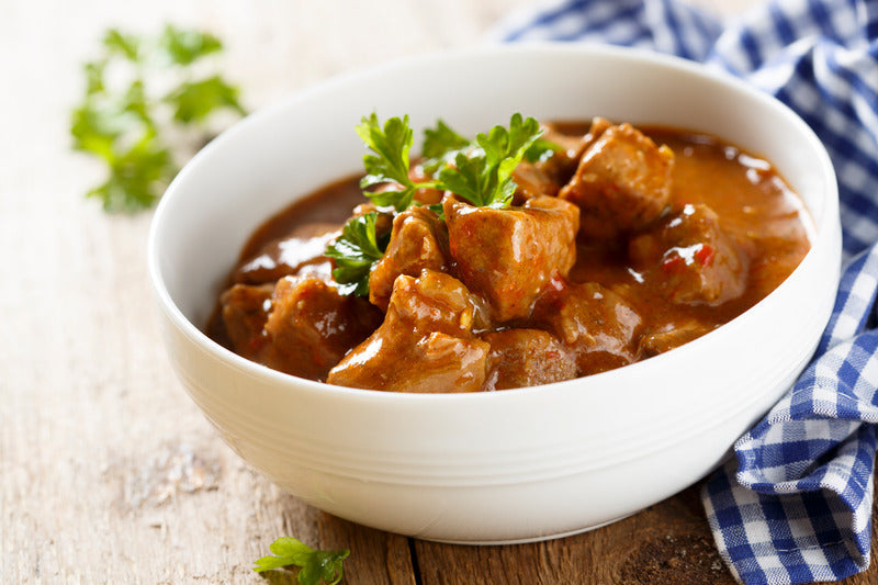 Blitz Paprikagulasch vom Schwein kochen – ein CALLEkocht Rezept