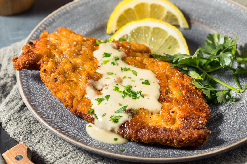 Hähnchen Schnitzel knusprig, würzig und so saftig - paniert mit Chips