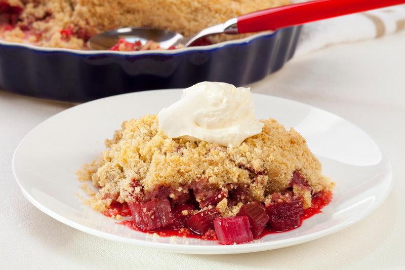 Rhabarber mit Streusseln: Omas Rezept schnell & lecker selberbacken
