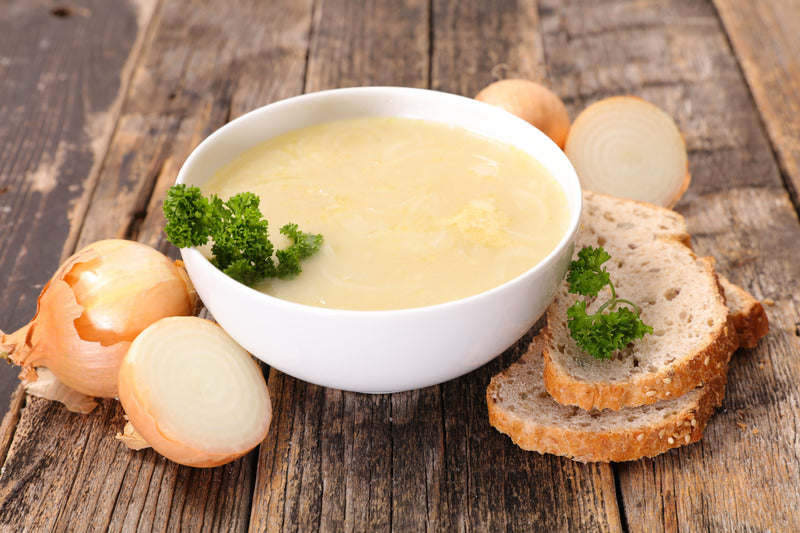 So eine Zwiebelsuppe hast Du noch nicht gegessen. Einfach & Aromatisch