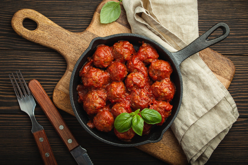 Hackbällchen in Tomatensoße. Albondigas Rezept typisch von Mallorca
