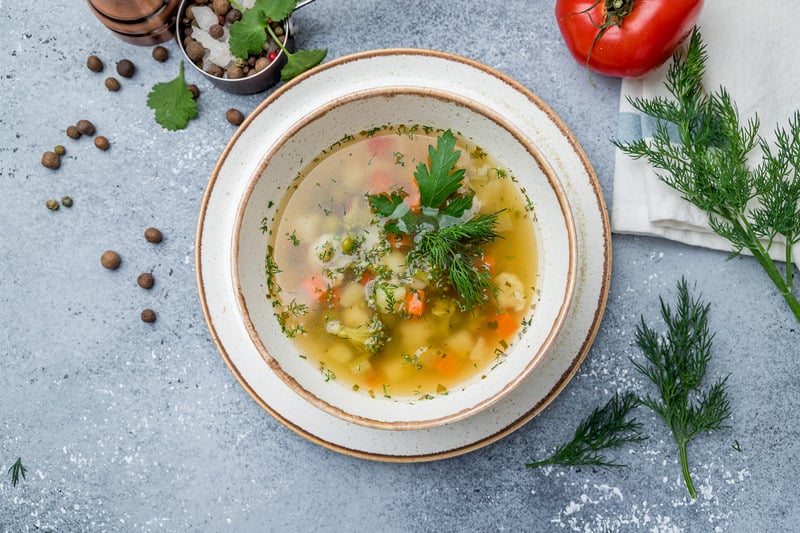 Omas Gemüsesuppe? Vergiss jeden Eintopf! Diese Suppe macht SCHLANK!
