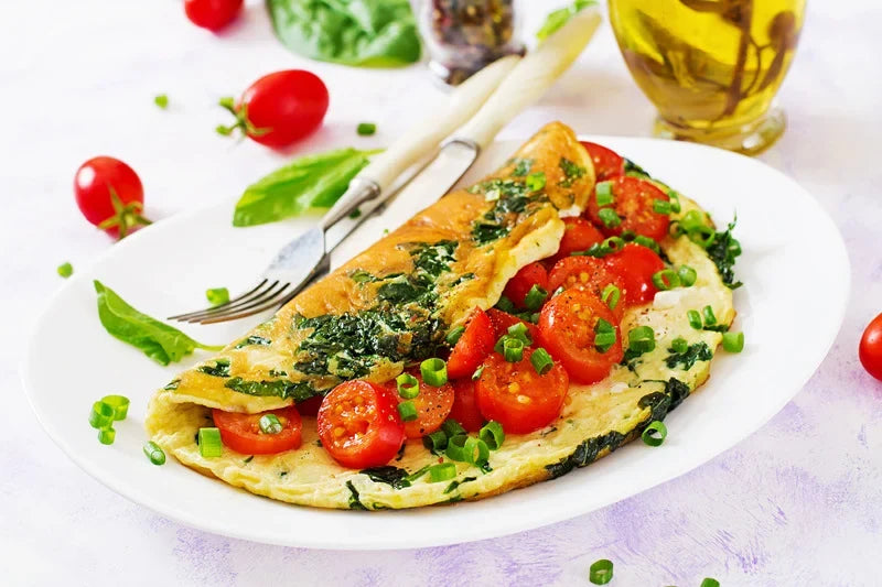 Omelett mit Speck, Tomate & Bergkäse: Schmeckt einfach immer!