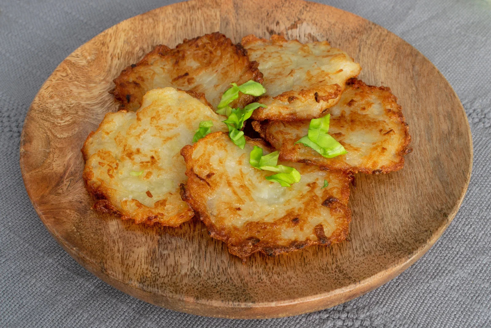 Reibe-Wahnsinn! Omas knusprige Kartoffelpuffer-Geheimnis. Das Rezept