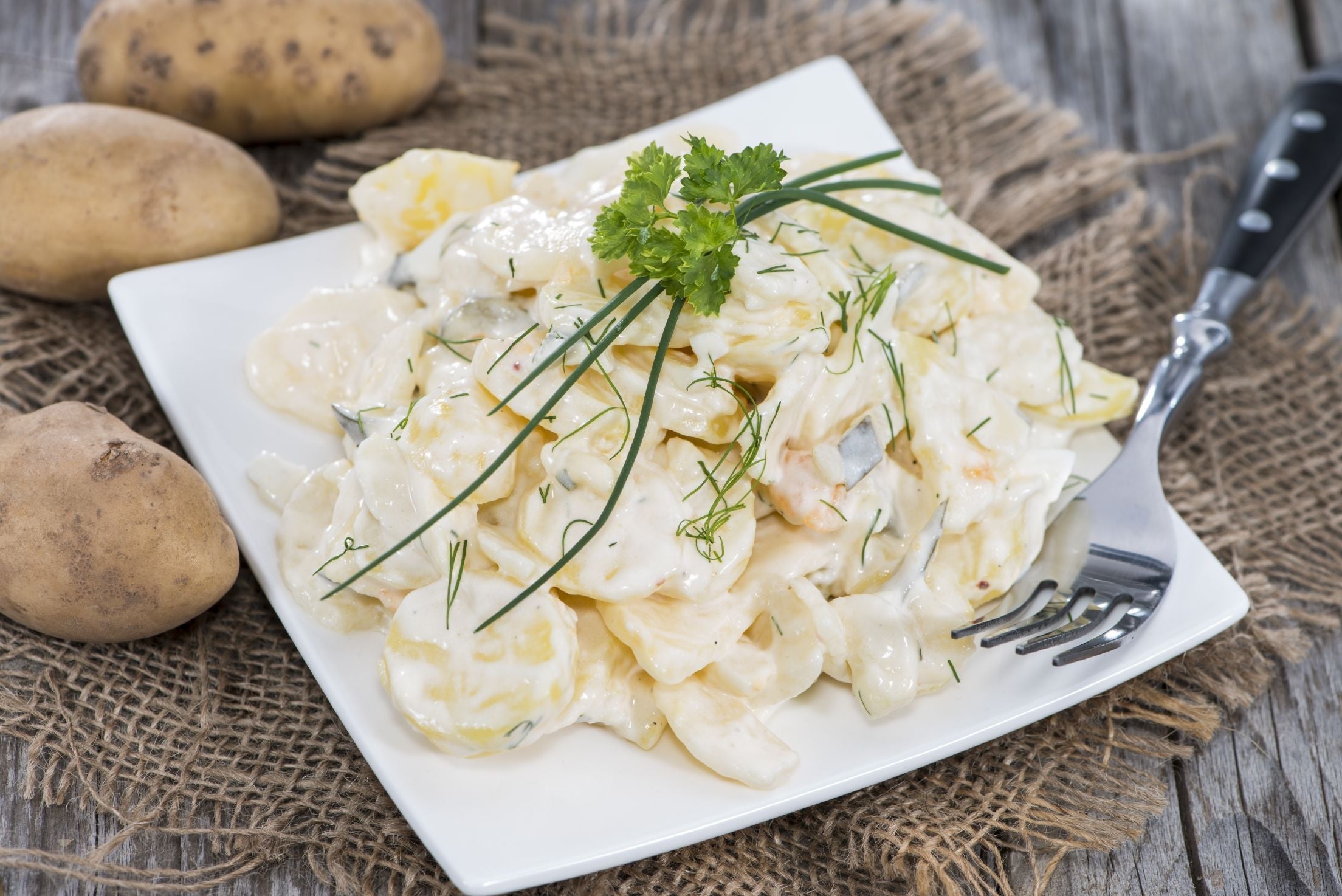 Kartoffelsalat mit Mayonnaise