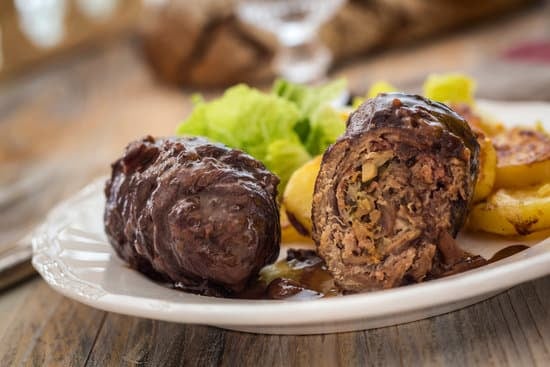 Rouladen vom Hirsch im Ofen selber machen
