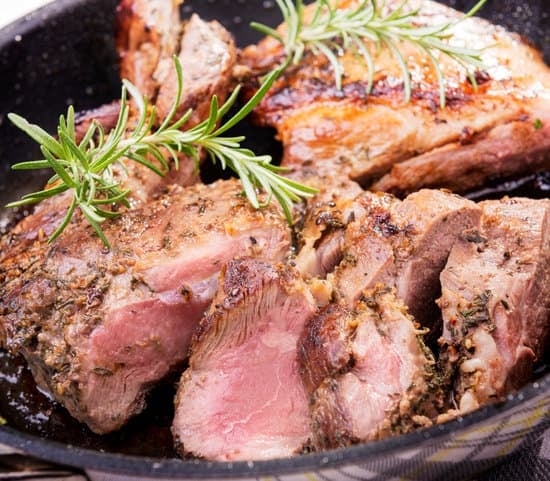 Tafelspitz mit frischen Kräutern im Backofen – Mein Rezept