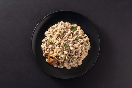 Risotto mit Steinpilzen selber machen – Lecker schlonzig