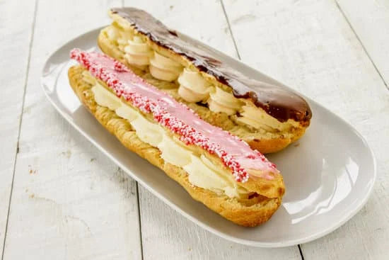 Liebesknochen oder gefüllte Eclairs einfach selber machen