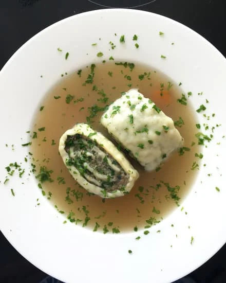 Leckere Maultaschen selber machen – Rezept für Teig und Füllung