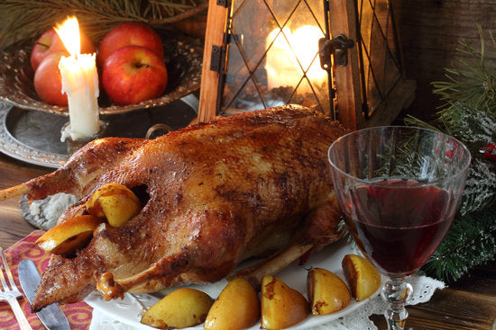 Weihnachtsgans ohne Stress zubereiten & tranchieren – mit Füllung