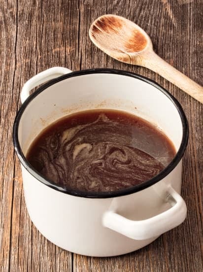 Perfekte Soße selber machen und andicken – Omas Rezept