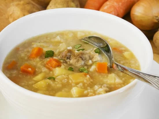 Deftige Graupensuppe selber kochen nach Omas Art – Das Rezept