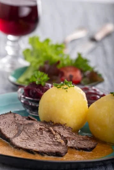 Rheinischen Sauerbraten vom Rind selber machen – Rezept