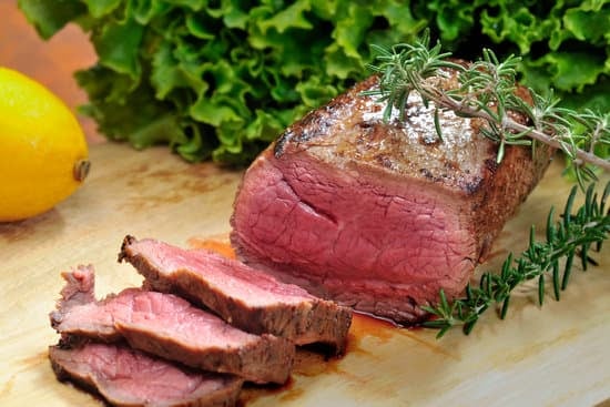 Rosa gebratenes Roastbeef im Ofen zubereiten – Rezept mit Garantie