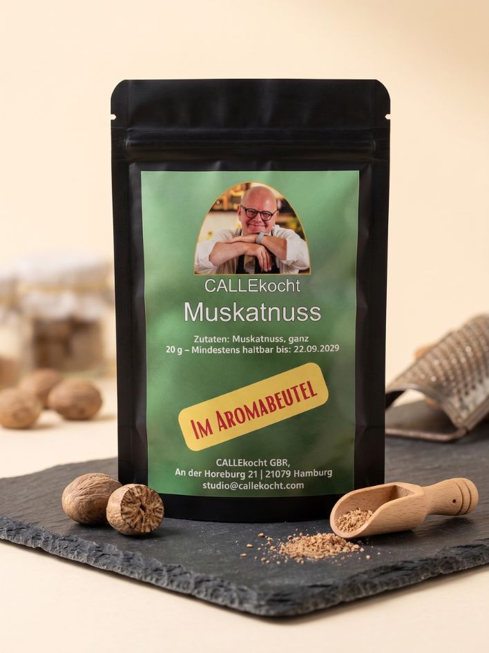Ganze Muskatnüsse